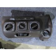Управление печкой Toyota PASSO KGC30 1KRFE