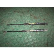 Амортизатор двери Toyota PASSO KGC30 1KRFE