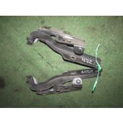 Кронштейн капота Nissan MURANO PZ50 VQ35DE