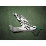 Кронштейн капота Toyota MARK II GX100 1GFE