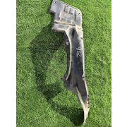 Подкрылок Mitsubishi DIAMANTE F13A 6G73