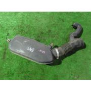 Корпус воздушного фильтра Subaru FORESTER SG5 EJ202