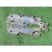 Кронштейн капота Subaru OUTBACK BP9 EJ253