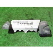 Пластиковая крышка на двс Honda STREAM RN3 K20A