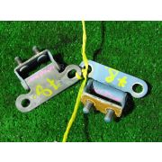 Петли на дверь Toyota RACTIS NCP100 1NZFE