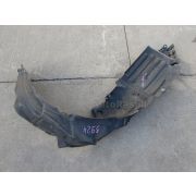 Подкрылок Toyota NOAH AZR60G 1AZFSE