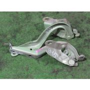 Кронштейн капота Toyota PORTE NNP11 1NZFE