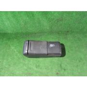 Бардачок между сиденьями Mitsubishi AIRTREK CU2W 4G63T