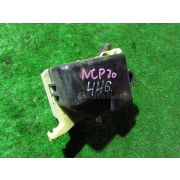 Блок предохранителей Toyota FUNCARGO NCP20 2NZFE