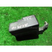 Блок предохранителей Toyota GAIA ACM10 1AZFSE