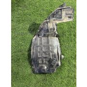 Подкрылок Mazda MPV LY3P L3VE