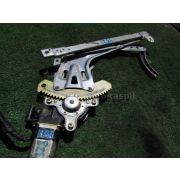 Стеклоподъемник Nissan GLORIA HY34 VQ30DD