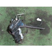 Замок двери Toyota MARK II GX100 1GFE