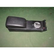 Бардачок между сиденьями Nissan STAGEA NM35 VQ25DD