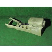 Бардачок между сиденьями Subaru FORESTER SG5 EJ20