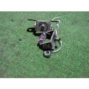 Петли на дверь Nissan TIIDA C11 HR15DE