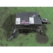 Блок предохранителей Toyota BLADE AZE156H 2AZFE