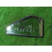 Стекло двери Nissan TIIDA LATIO SC11 HR15DE