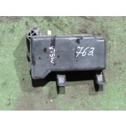 Блок предохранителей Mitsubishi PAJERO V75W 6G74