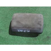 Бардачок между сиденьями Toyota MARK II GX100 1GFE