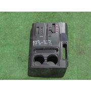 Консоль Mitsubishi PAJERO V75W 6G74