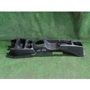 Бардачок между сиденьями Honda FIT GD1 L13A