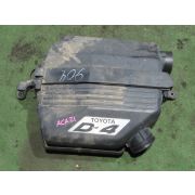 Корпус воздушного фильтра Toyota RAV4 ACA21 1AZFSE