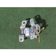 Петли на дверь Mazda AXELA BK5P ZYVE