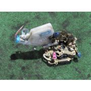 Замок двери Nissan WINGROAD WFY11 QG15DE