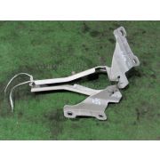 Кронштейн капота Nissan SERENA C25 MR20DE