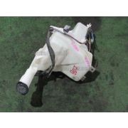 Бачок омывателя Toyota PASSO KGC10 1KRFE