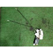 Замок двери Subaru FORESTER SG5 EJ20