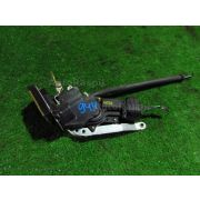 Замок двери Toyota CRESTA GX100 1GFE