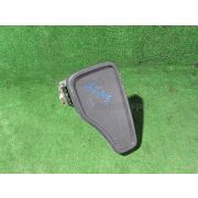 Бардачок между сиденьями Toyota GAIA SXM10 3SFE