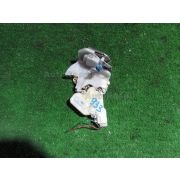 Замок двери Nissan X-TRAIL NT30 QR20DE