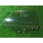 Стекло двери Toyota CROWN JZS151 1JZGE