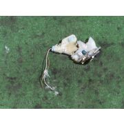 Замок двери Nissan X-TRAIL NT30 QR20DE