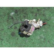 Замок двери Nissan PRIMERA P10 SR18DE