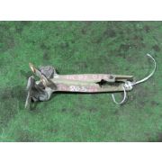 Кронштейн капота Toyota FUNCARGO NCP20 2NZFE