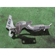 Кронштейн капота Nissan BLUEBIRD SYLPHY KG11 MR20DE