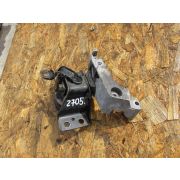 Подушка двигателя Nissan NOTE E11 HR15DE