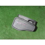 Бардачок между сиденьями Toyota GAIA ACM10 1AZFSE