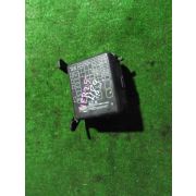 Блок предохранителей ISUZU WIZARD UER25 6VD1