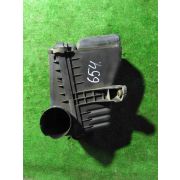 Корпус воздушного фильтра ISUZU WIZARD UER25 6VD1