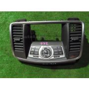 Консоль магнитофона Nissan TEANA J32 VQ25DE