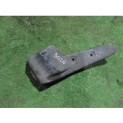 Подкрылок Mazda DEMIO DW3W B3