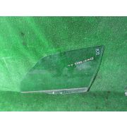 Стекло двери Mazda DEMIO DW5W B5