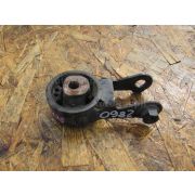 Подушка двигателя Toyota RACTIS SCP100 2SZFE