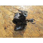 Подушка двигателя Toyota ISIS ANM15G 1AZFSE