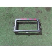 Консоль магнитофона Toyota COROLLA FIELDER NZE141G 1NZFE